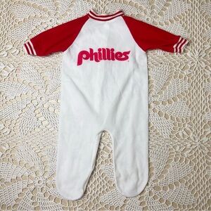Vintage Philadelphia Phillies 1980s MLB Newborn Baby Official Licensee Footie